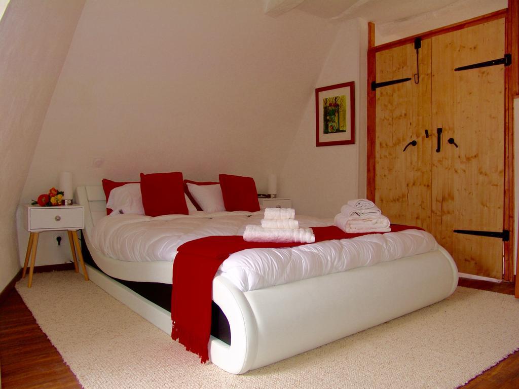 Franreal, 4 Appartements Sarlat-la-Canéda Exterior foto