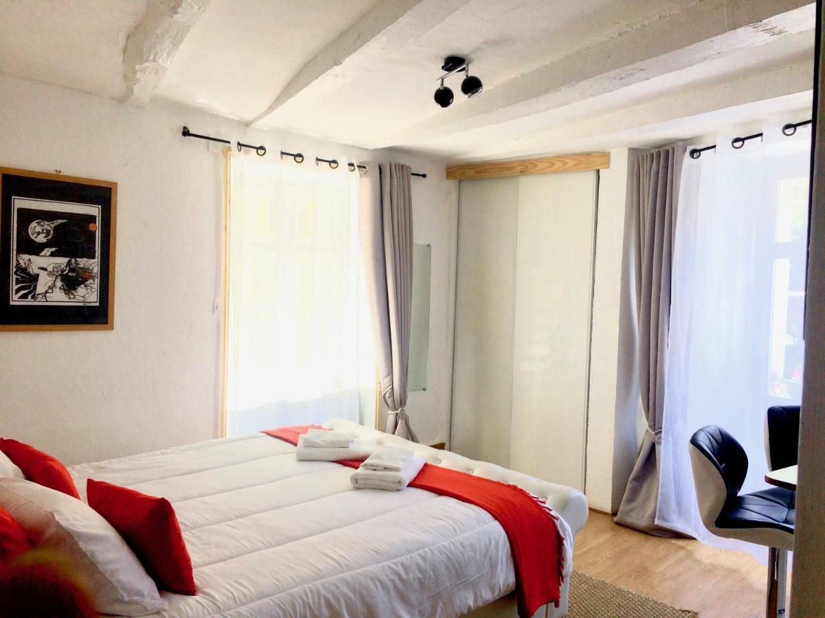 Franreal, 4 Appartements Sarlat-la-Canéda Exterior foto